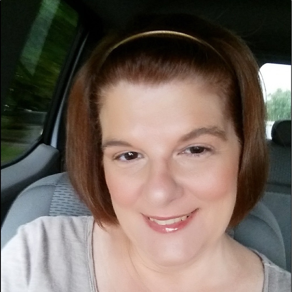 Meet your Posher, Vickie